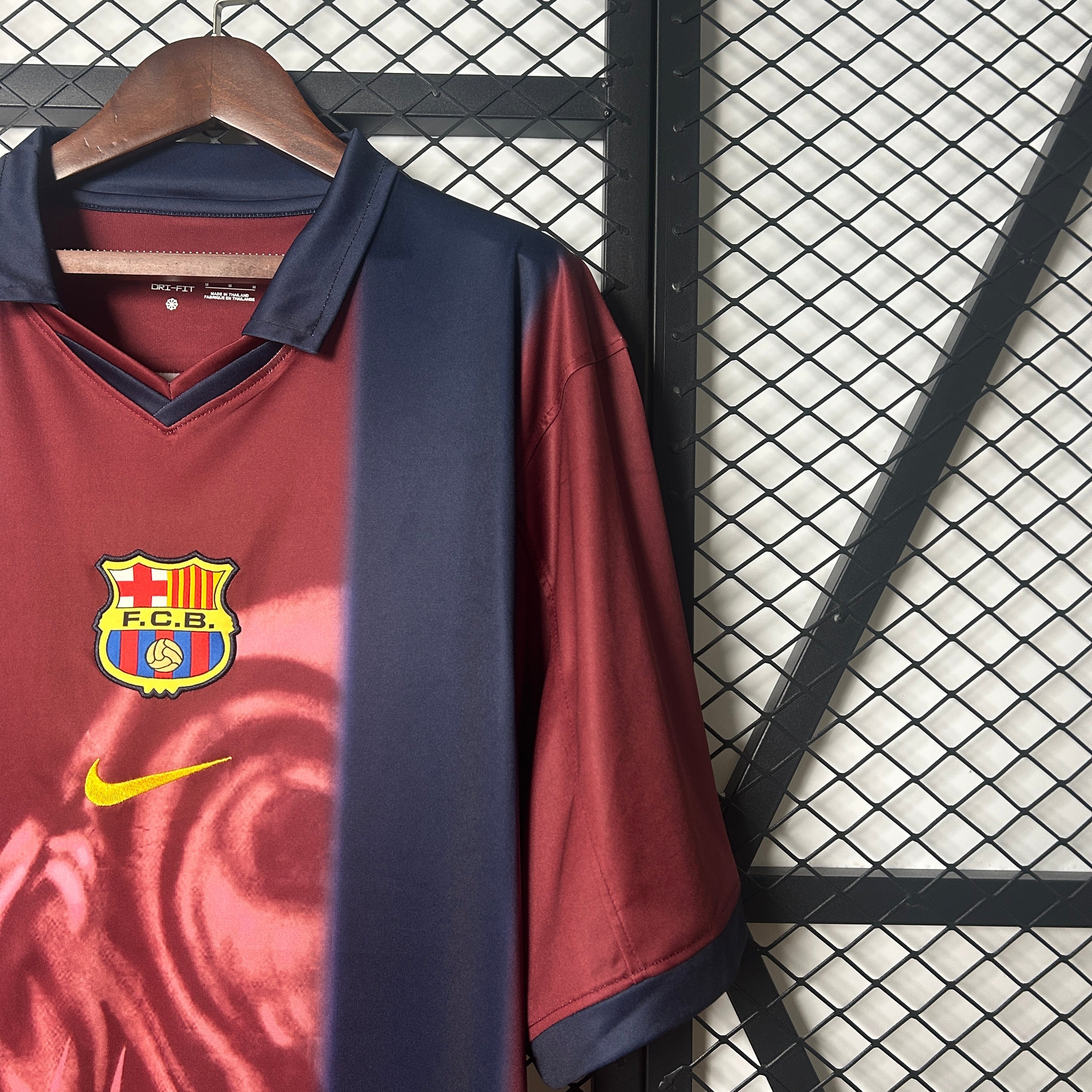 Camisola Barcelona edicao especial 2025/26