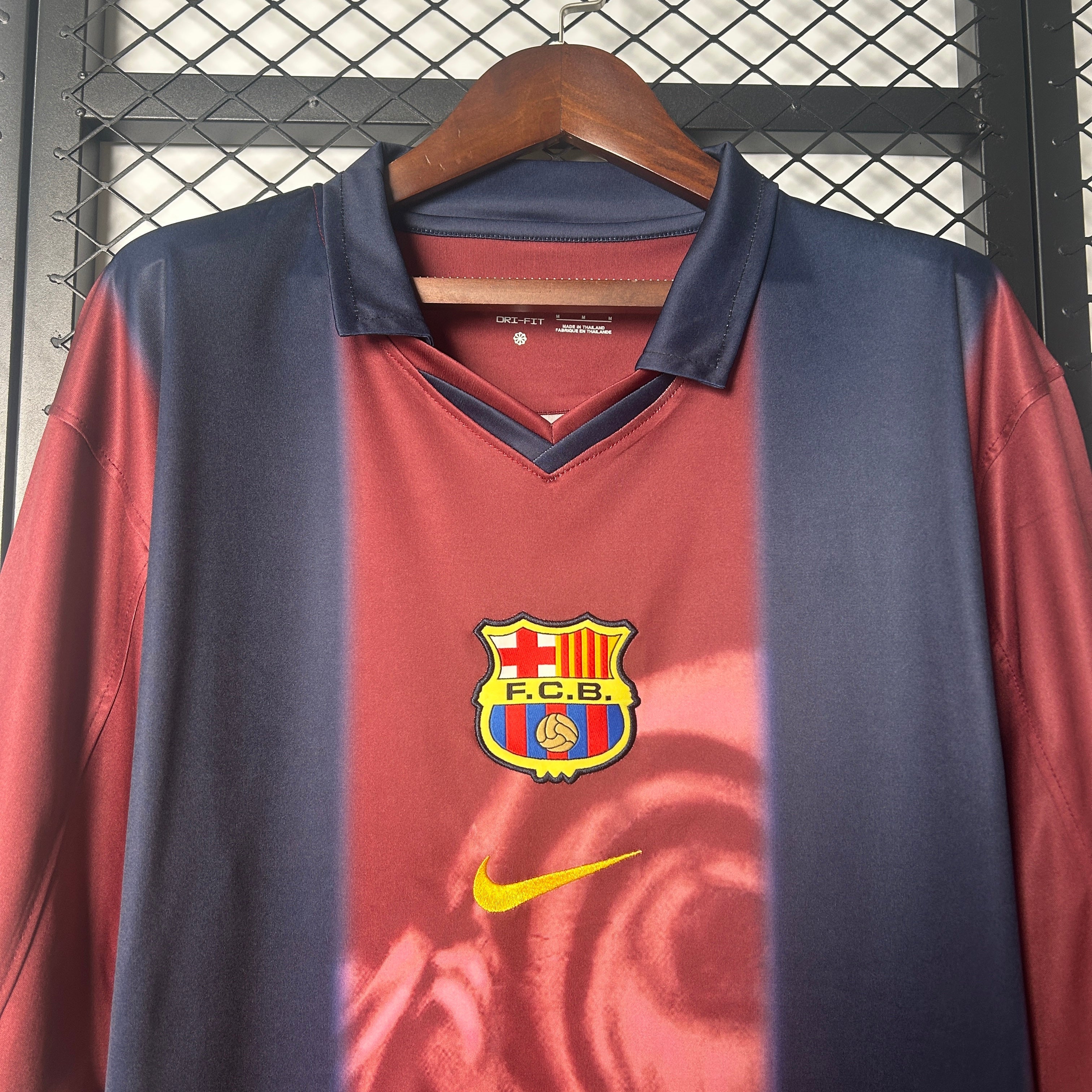 Camisola Barcelona edicao especial 2025/26